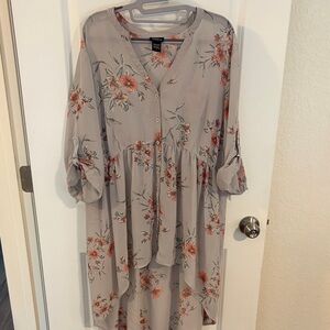 Torrid Taupe High-Low Floral Button-Front Topwith Coral Blooms